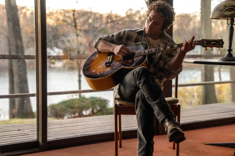 














































    
    
    
    
        
    
    
        
    










    Bande-annonce du film Springsteen: Deliver Me from Nowhere


