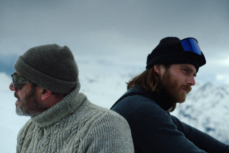 














































    
    
    
    
        
    
    
        
    










    Bande-annonce du film Alpha.


