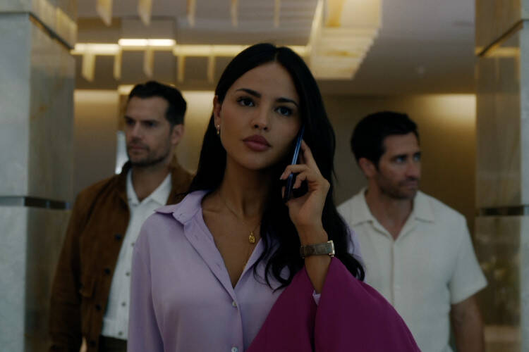 














































    
    
    
    
        
    
    
        
    










    Bande-annonce du film In the Grey


