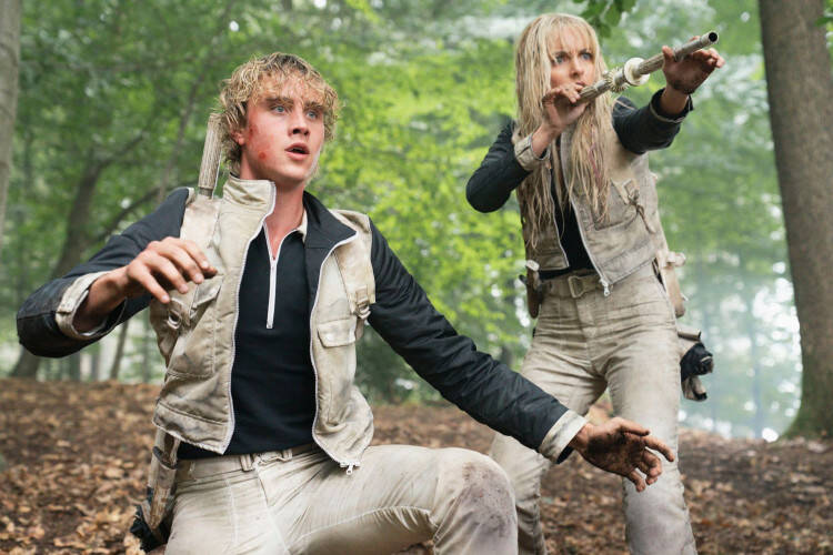 














































    
    
    
    
        
    
    
        
    










    Bande-annonce du film Hunger Games: Lever de soleil sur la moisson


